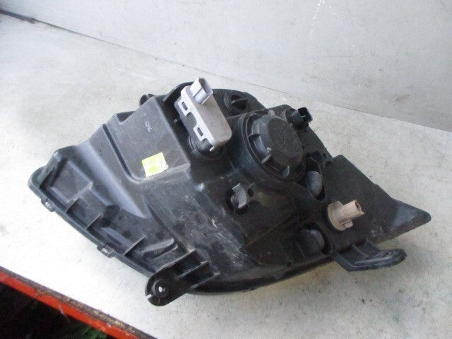 2020 LDV SAIC V80 NSF PASSENGER SIDE FRONT HEADLIGHT HEAD LAMP UNIT
