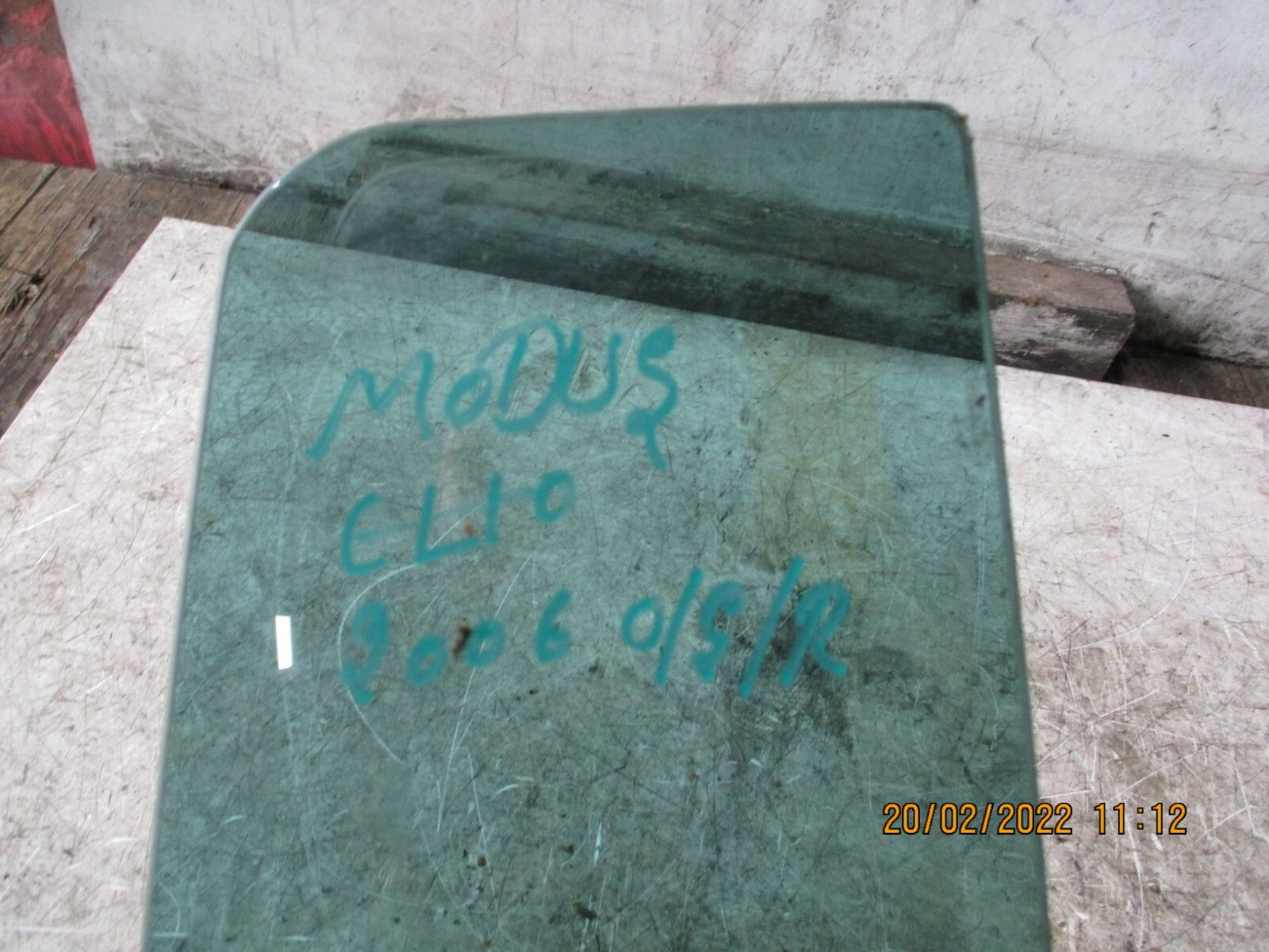 RENAULT MODUS 2006 OSR REAR DRIVER SIDE QUARTER WINDOW GLASS