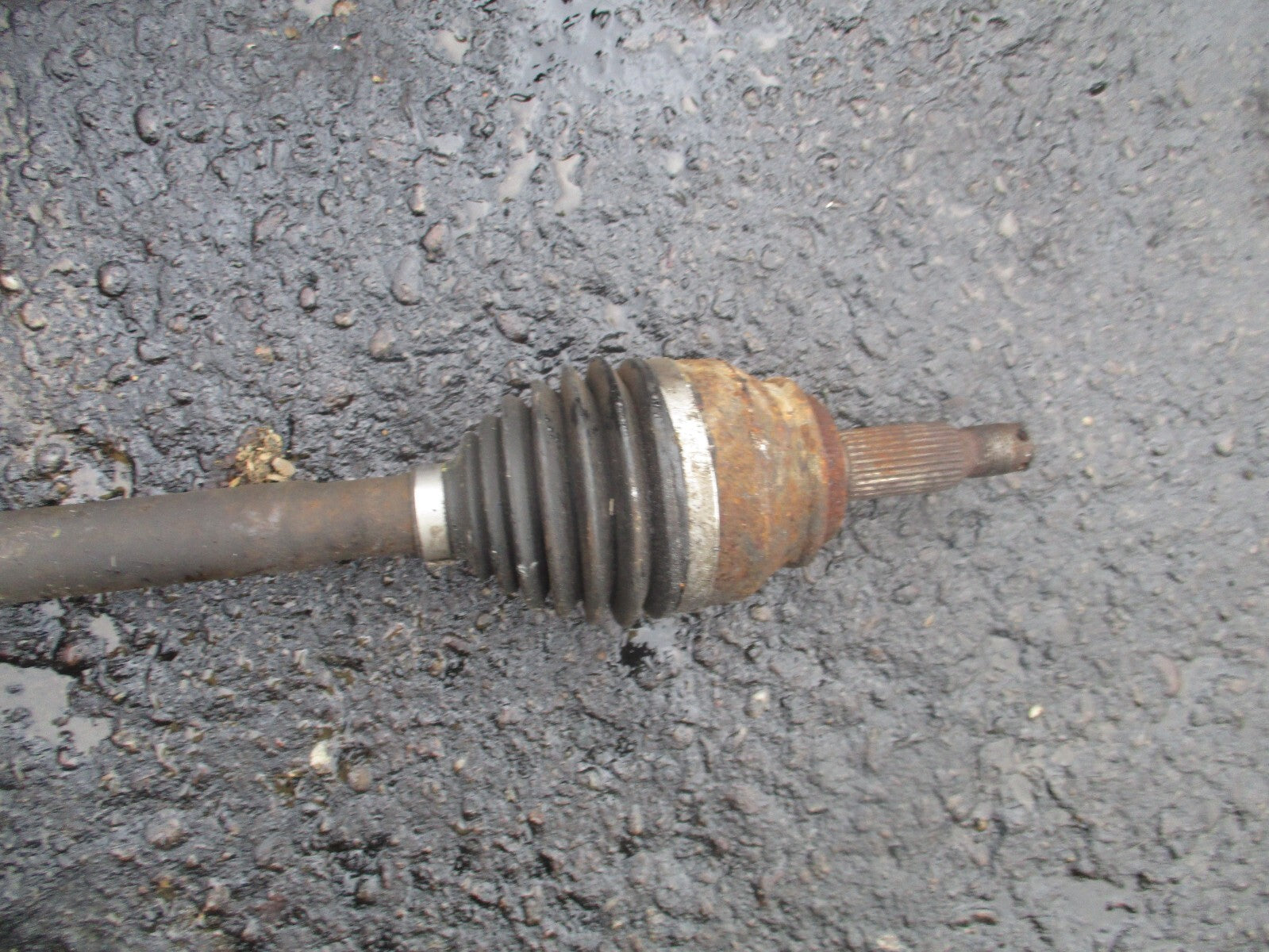 2012 VAUXHALL VIVARO MK1 OSF 2.0 DIESEL MANUAL DRIVER SIDE FRONT DRIVESHAFT