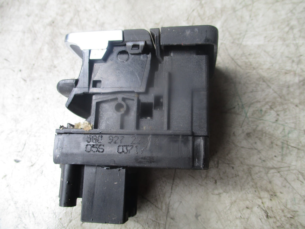 2017 VW VOLKSWAGEN GOLF  PARKING HANDBRAKE SWITCH 5G0927225D