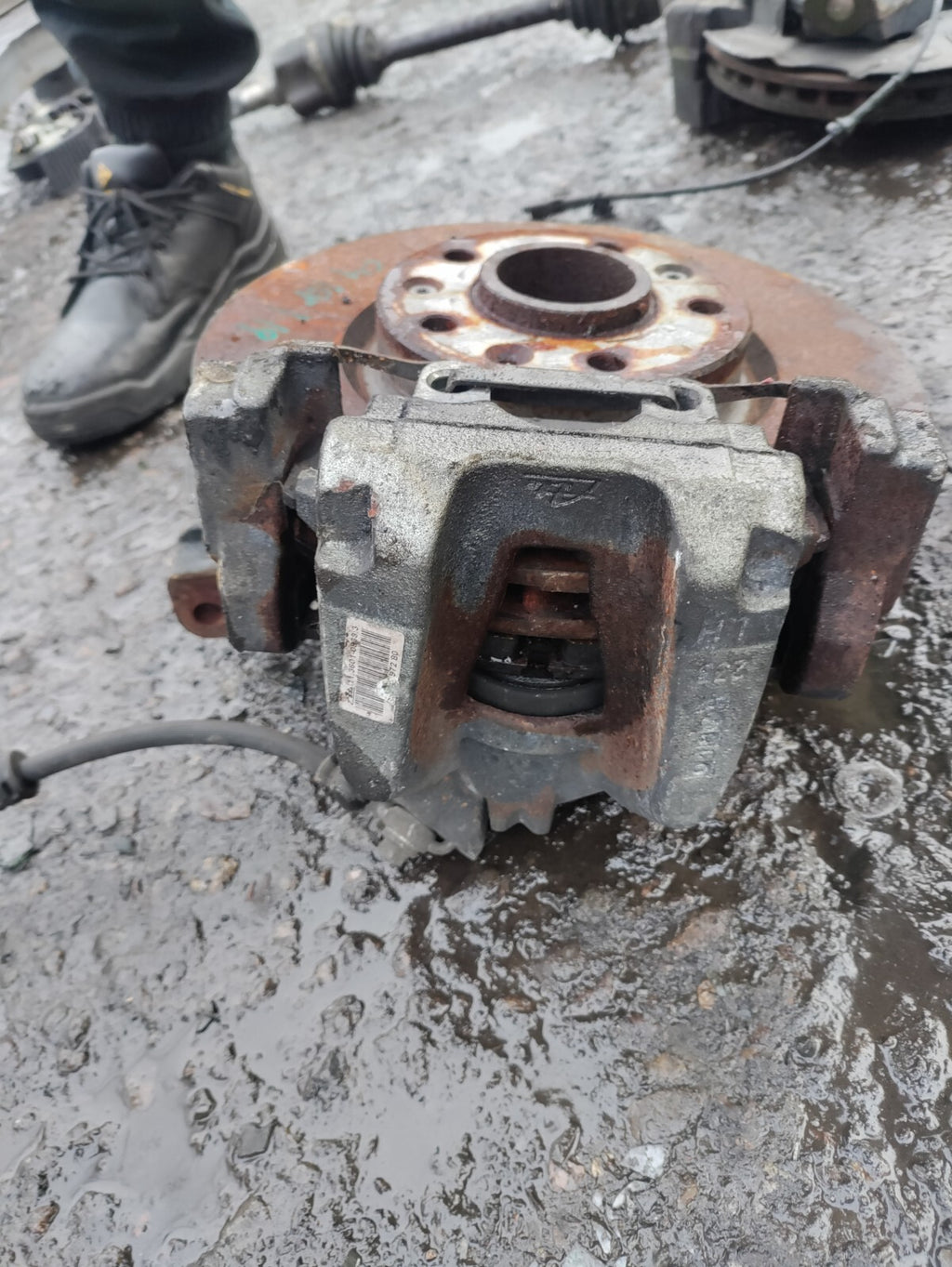 2019 CITROEN C4 CACTUS 1.5 DIESEL NS PASSENGER SIDE WHEEL HUB