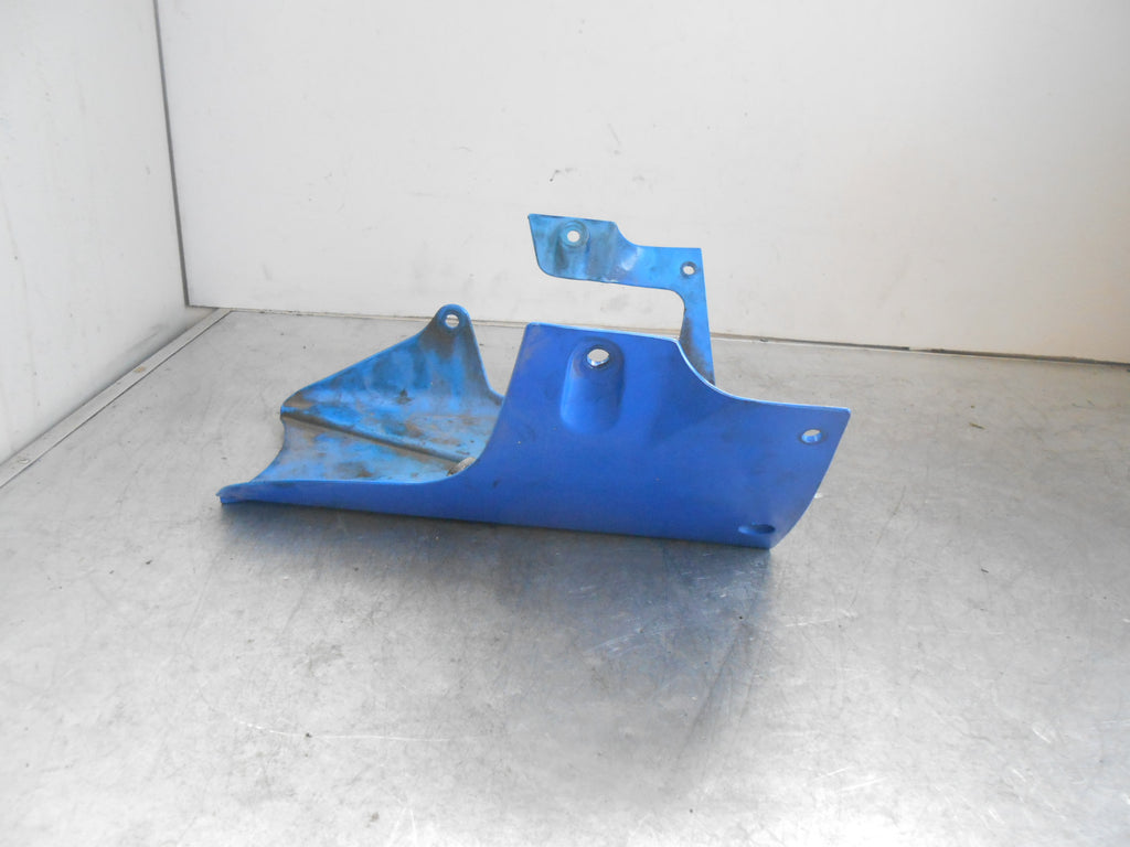 SUZUKI GSXR600 GSX-R600 V SRAD 1996 PLASTIC UNDER TRAY BEELY PAN BLUE 9466133E0