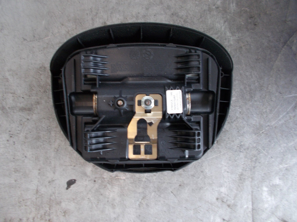 RENAULT SCENIC 2003 MK2 OS/ DRIVER SIDE STEERING WHEEL AIRBAG 8200310287