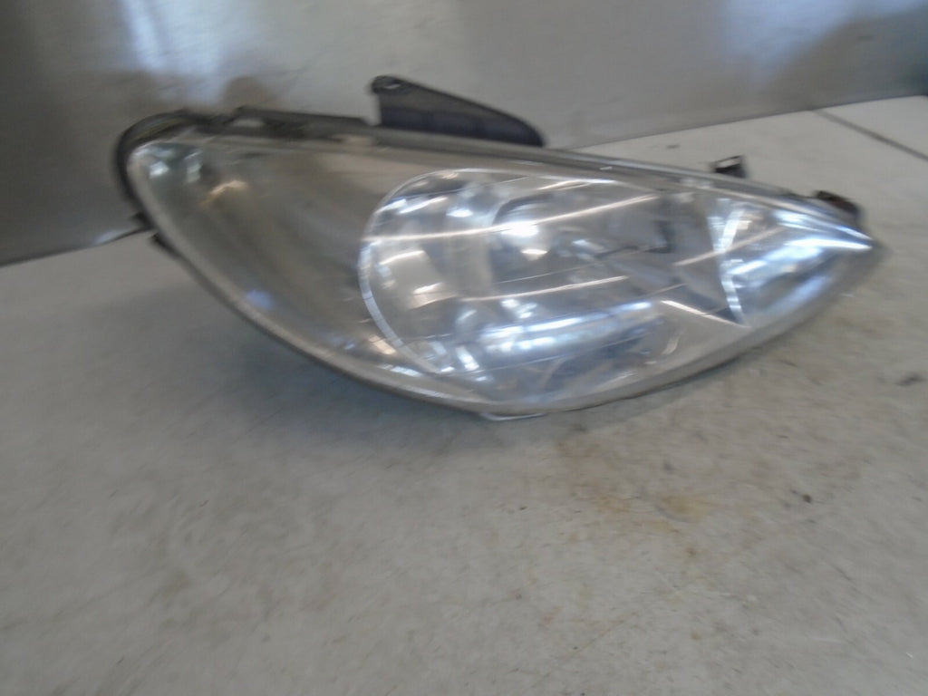 PEUGEOT 206 2003 OSF FRONT DRIVER SIDE HEADLIGHT HEADLAMP 9630869680