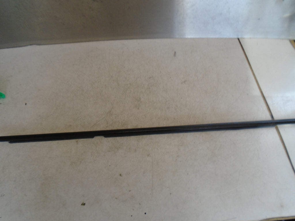 BMW 1 SERIES 2019 F20 NSR REAR PASSENGER SIDE WINDOW TRIM 7403613