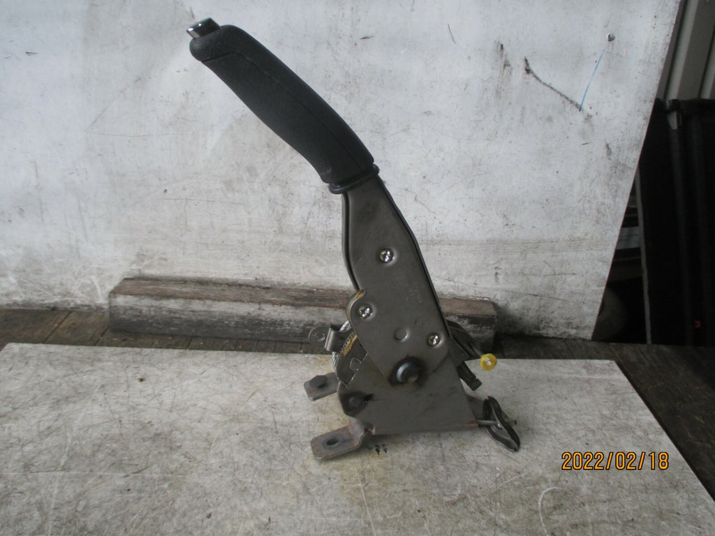 PEUGEOT 407 2004 MANUAL PARKING HANDBRAKE 9654841677