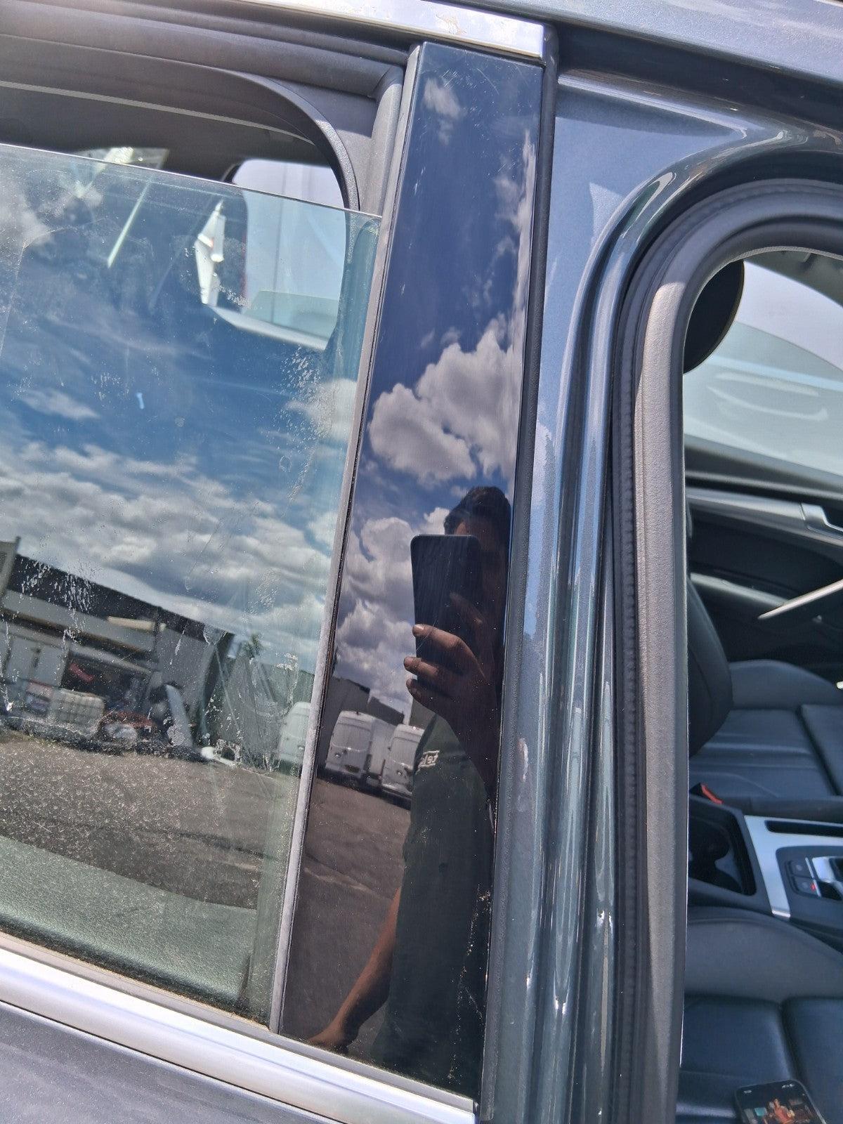 2019 AUDI Q5 ESTATE FY OSR DRIVER SIDE REAR DOOR GLOSS BLACK PILLAR TRIM