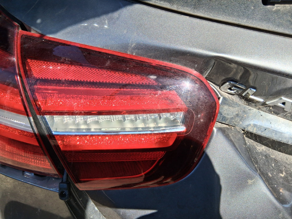 2019 MERCEDES BENZ GLA 180 X156 NSR PASSENGER SIDE LEFT REAR INNER TAIL LIGHT