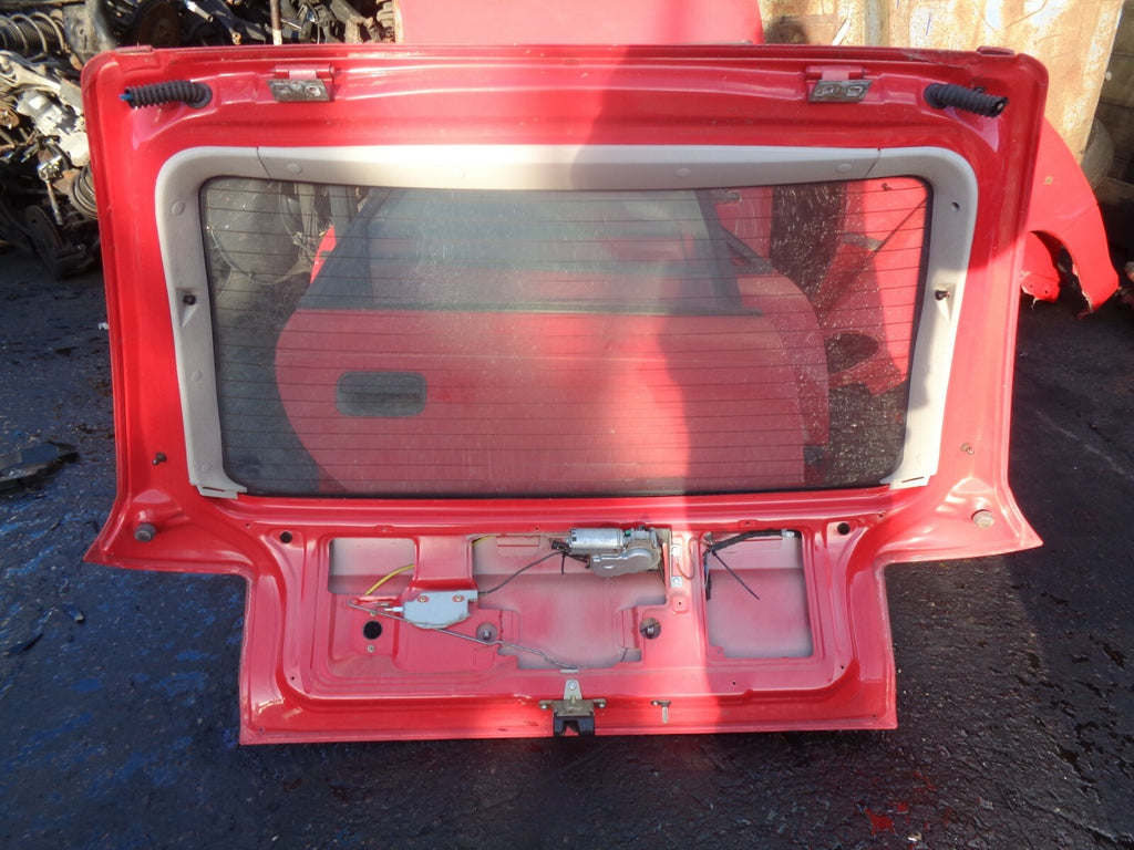 VAUXHALL ASTRA F MK3 5 DOOR REAR TAILGATE BOOTLID RED
