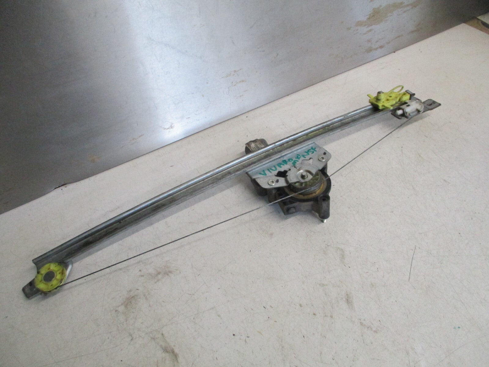 VAUXHALL VIVARO MK1 2014 NSF PASSENGER SIDE FRONT WINDOW MOTOR REGULATOR