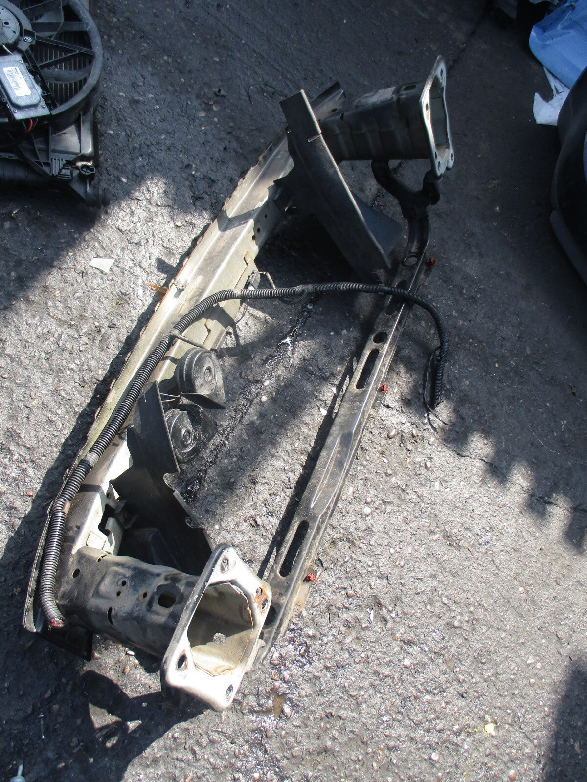 FORD FOCUS C MAX 2005 MK1 FRONT BUMPER REINFORCEMENT CRASH BAR