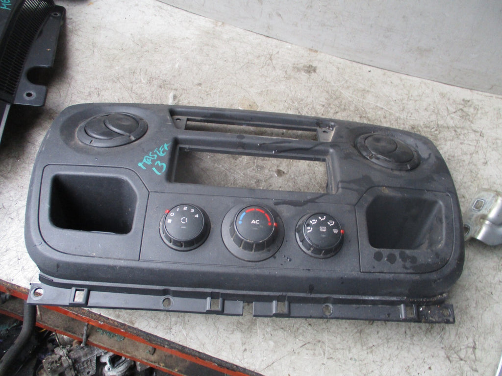 2013 RENAULT MASTER MK3 AC HEATER CONTROL WITH TRIM 275100013R