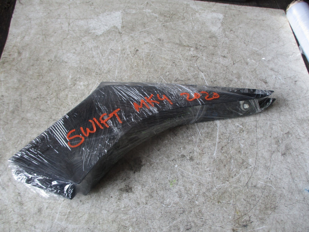 SUZUKI SWIFT MK4 2020 REAR RIGHT LEFT OUTER TRIM COVER 7718152R0 7719152R0