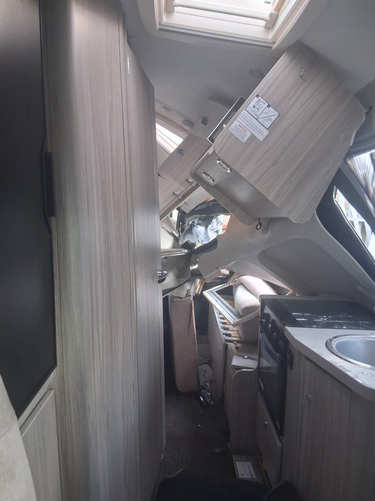 2025 FIAT ELDDIS PLATINUM CV20 CAMPER CONVERSION COMPLETE VAN SETUP