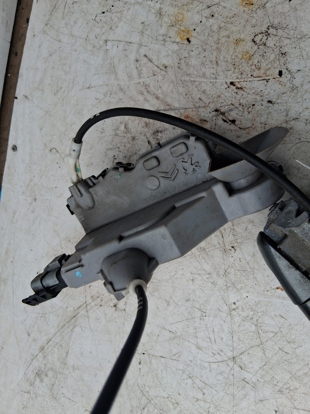 2012 PEUGEOT 3008 MK1 NSR PASSENGER SIDE REAR LEFT DOOR LOCK MECHANISM A04974