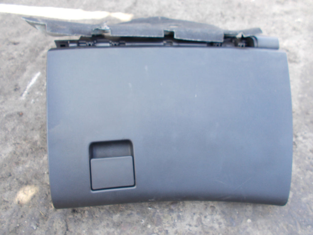 2014 VAUXHALL INSIGNIA A INTERIOR STORAGE COMPARTMENT GLOVE BOX 13273294