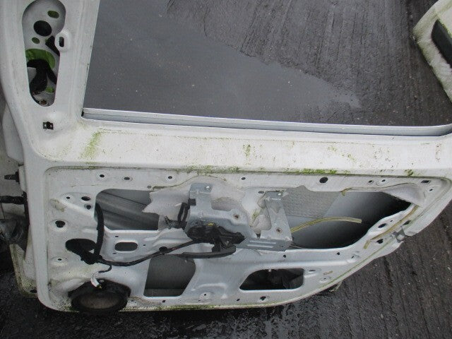 2013 FIAT DOBLO OSF DRIVER SIDE BARE FRONT DOOR WHITE
