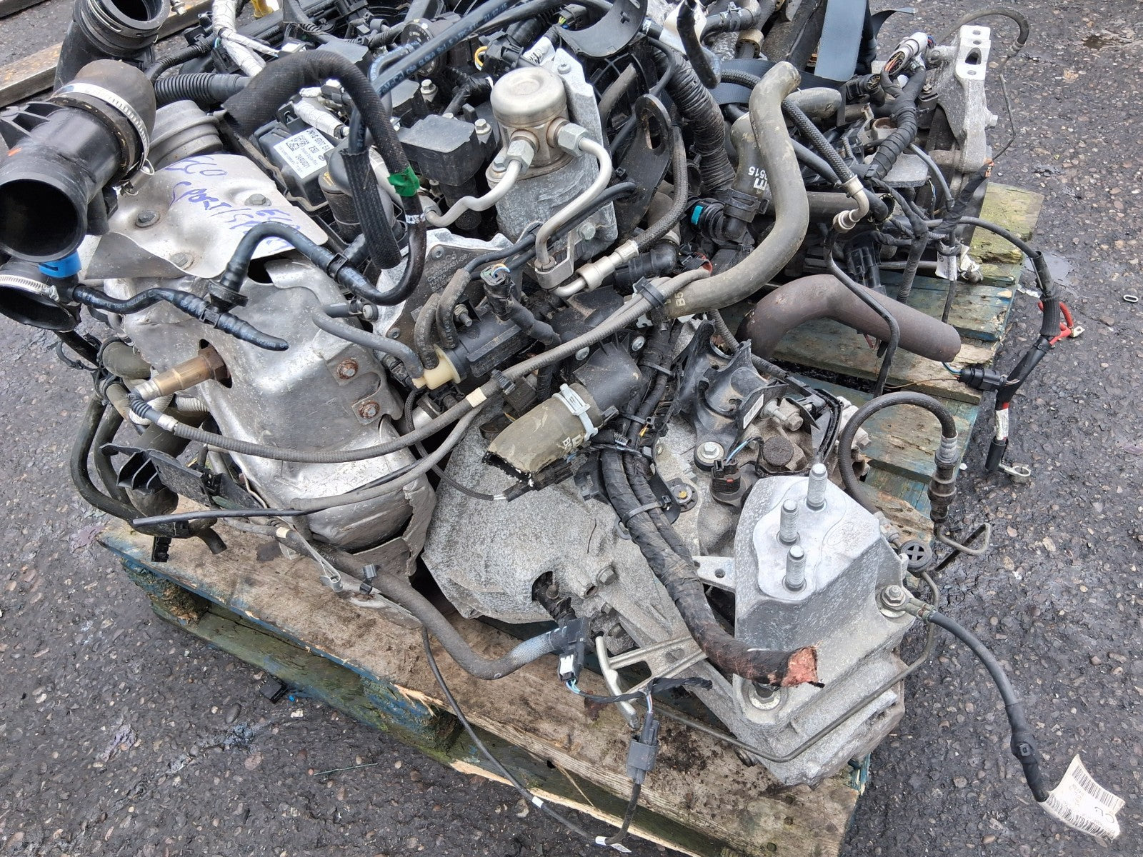 2021 FORD ECOSPORT 1.0 PETROL MANUAL BARE ENGINE WITH PUMPS AND INJECTORS M1JU