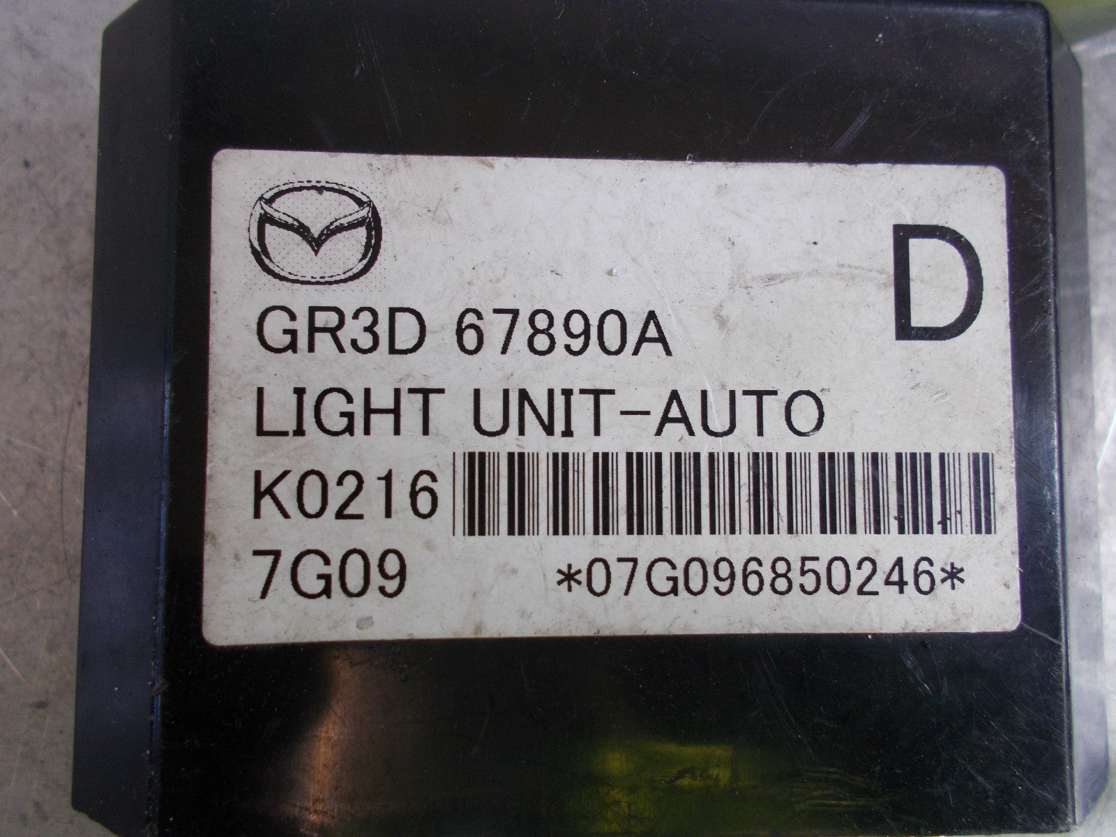 2006 MAZDA 6 2.0 TS  LIGHT CONTROL ECU MODULE GR3D67890A