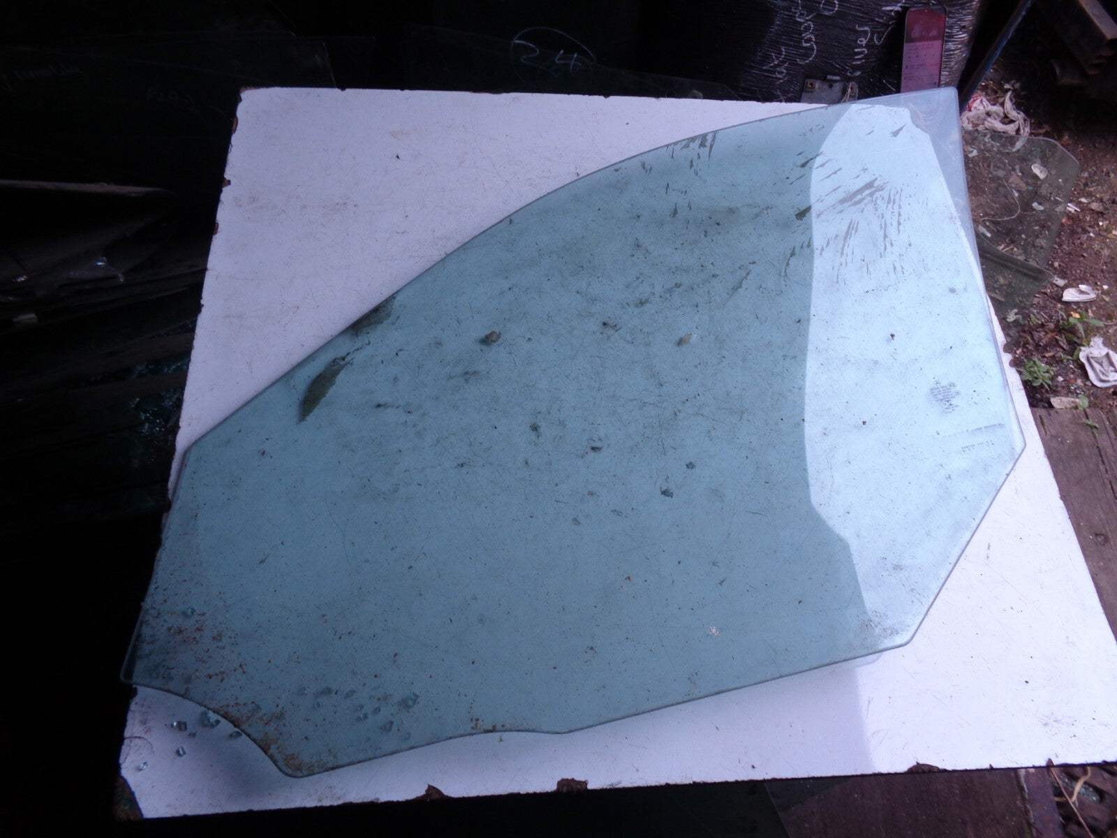 MERCEDES BENZ C-CLASS 204 4 DOOR SALOON OS DRIVER SIDE FRONT DOOR WINDOW GLASS