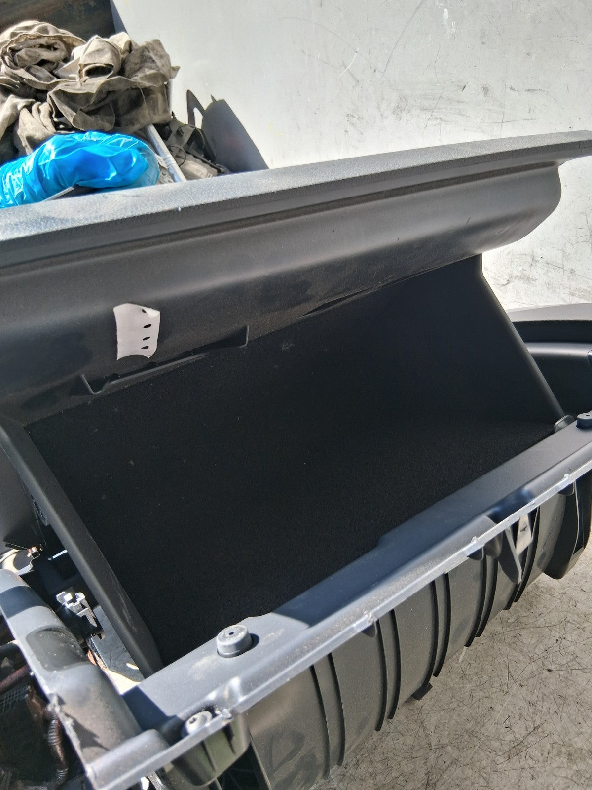 2021 SKODA SCALA GLOVEBOX