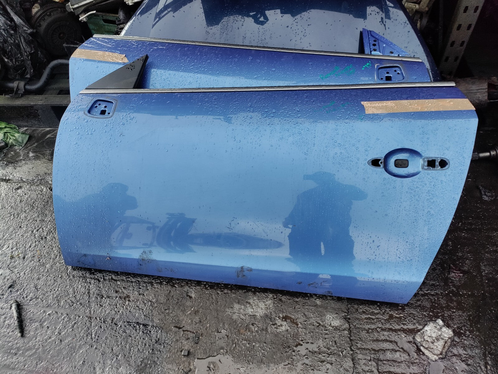 2015 RENAULT MEGANE 2 DOOR CONVERTIBLE NSF PASSENGER SIDE FRONT BARE DOOR BLUE