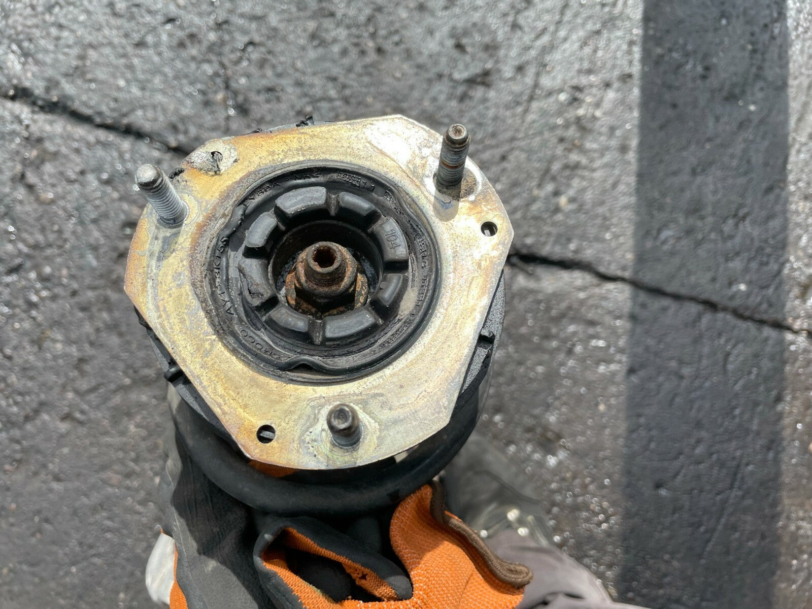 FORD B MAX 2017 MK1 1.6 PETROL AUTOMATIC NS PASSENGER SIDE HUB SHOCK SPRING LEG