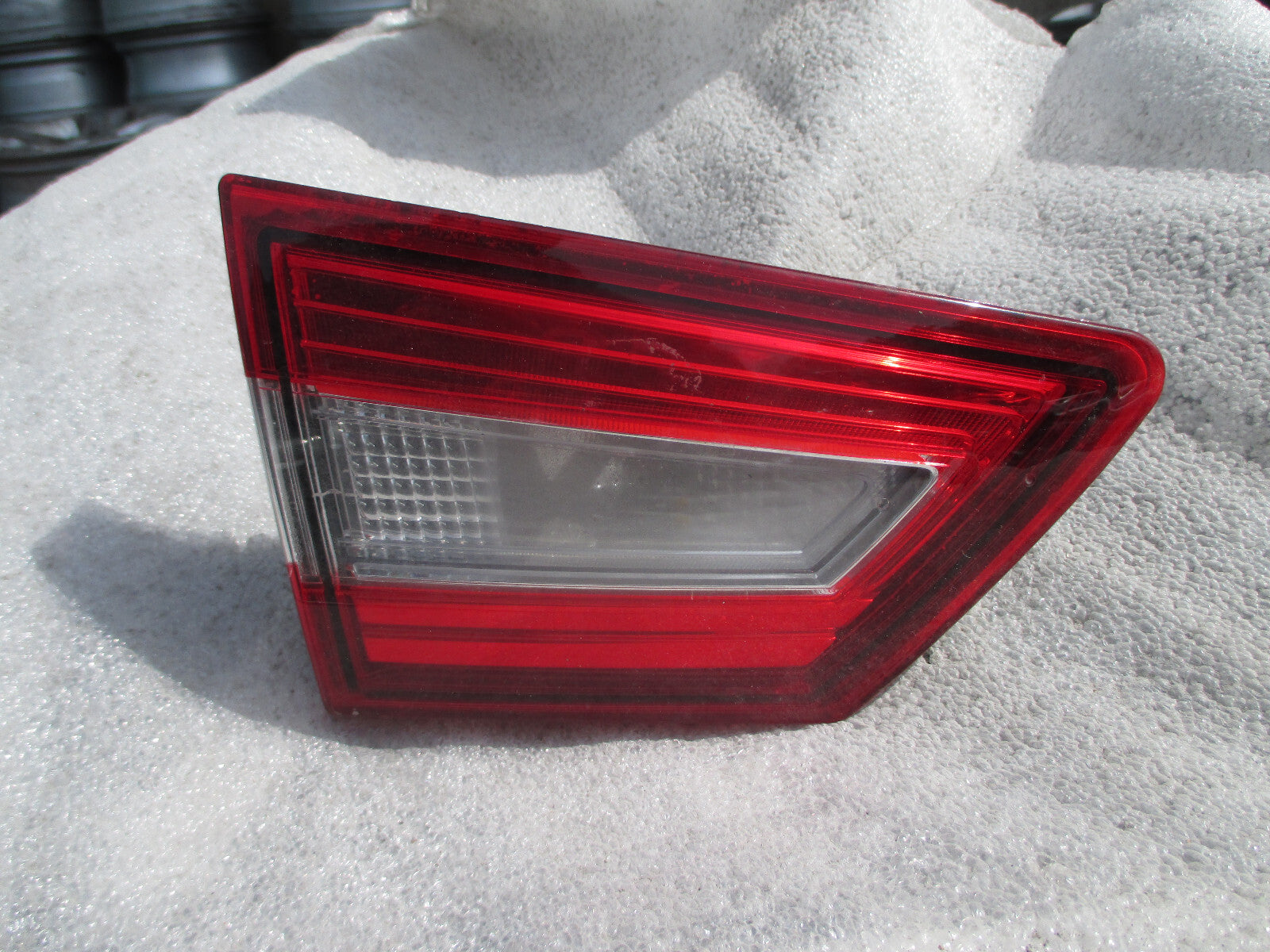 RENAULT CLIO MK4 2015 NSR PASSENGER REAR INNER TAIL LIGHT TAIL LAMP 265556573R