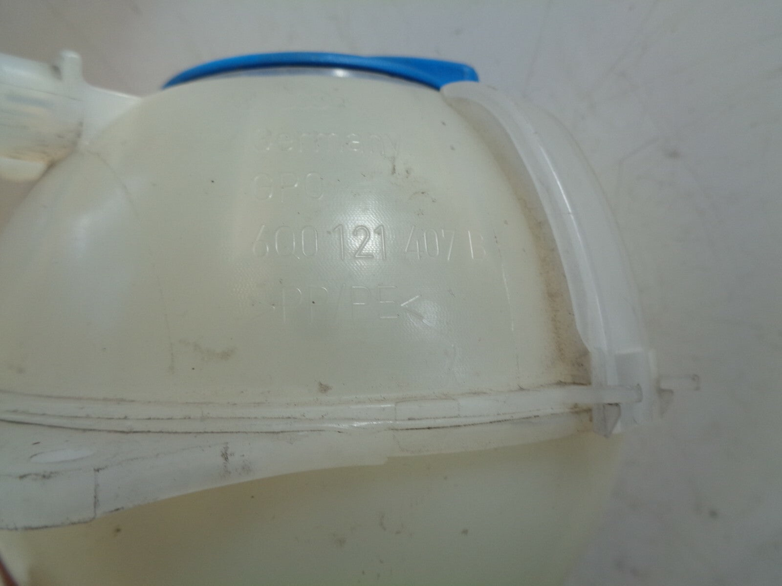 AUDI A1 2013 8X WATER EXPANSION RESERVOIR BOTTLE TANK 6Q0121407B