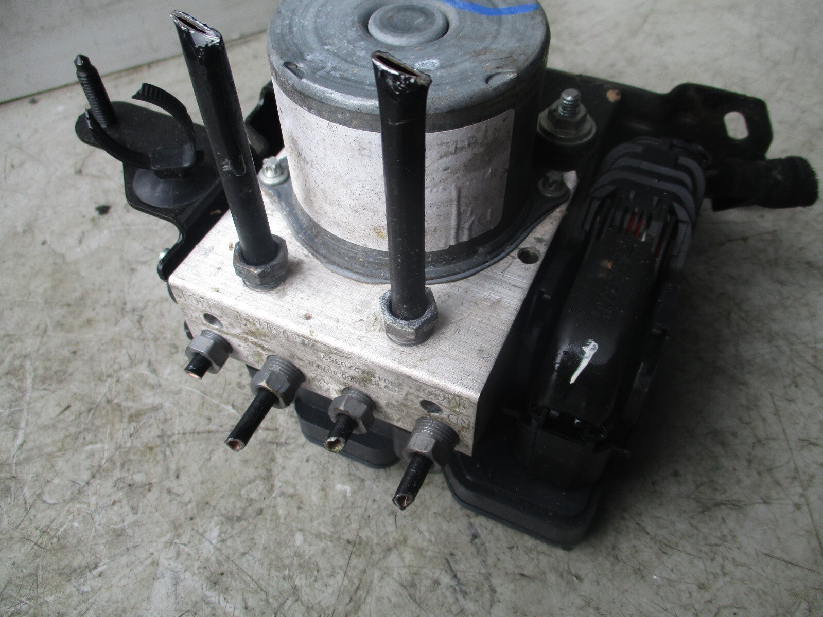 2023 RENAULT MASTER ABS PUMP MODULE 0265956535