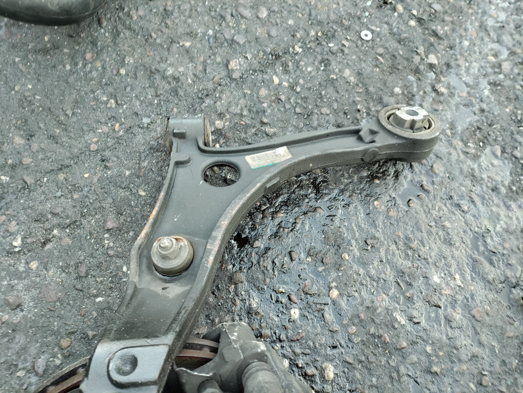 2023 VAUXHALL MOVANO C MK3 2.2 DIESEL OSF DRIVER SIDE HUB WISHBONE CALIPER