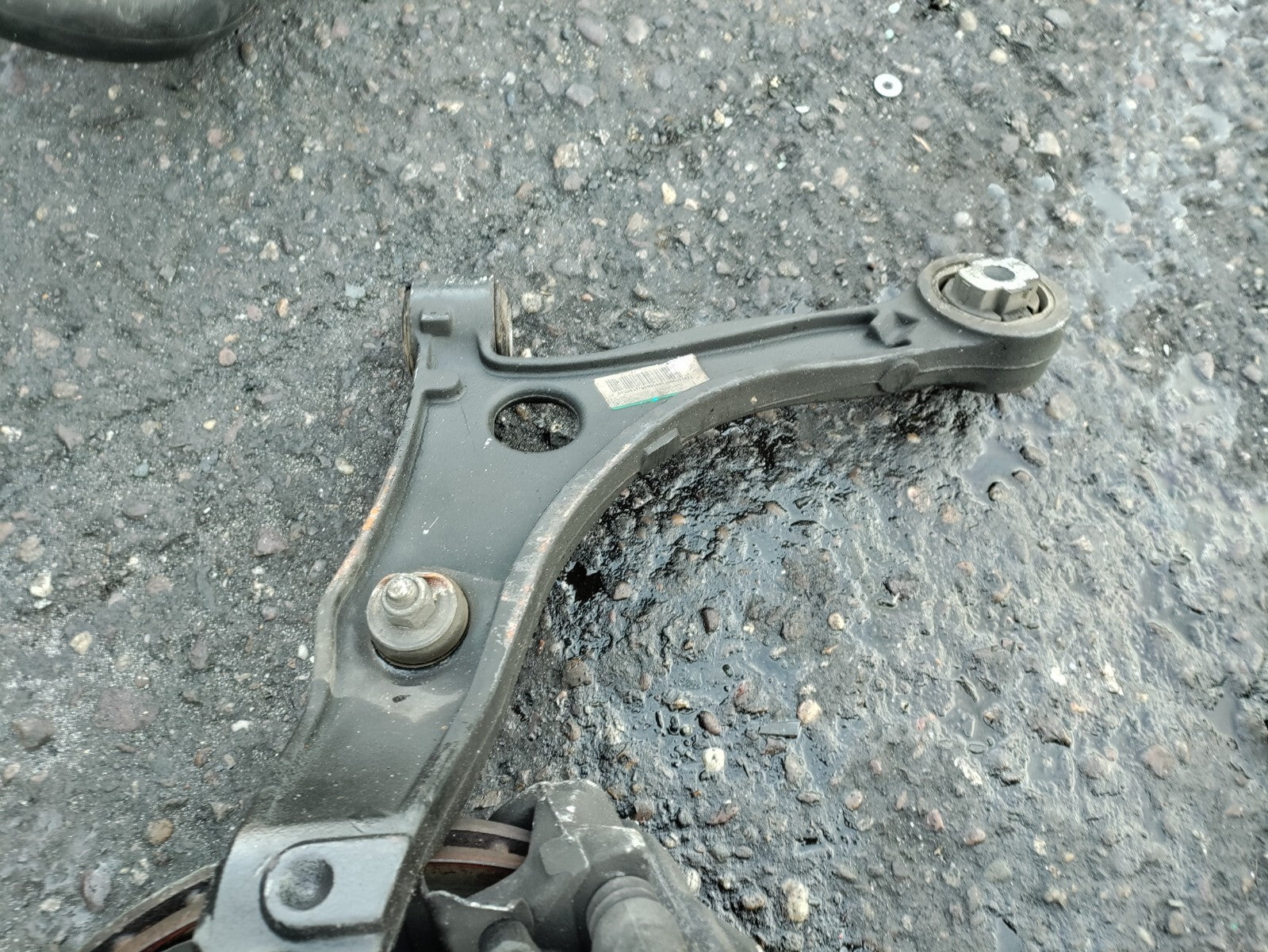 2023 VAUXHALL MOVANO C MK3 2.2 DIESEL OSF DRIVER SIDE HUB WISHBONE CALIPER