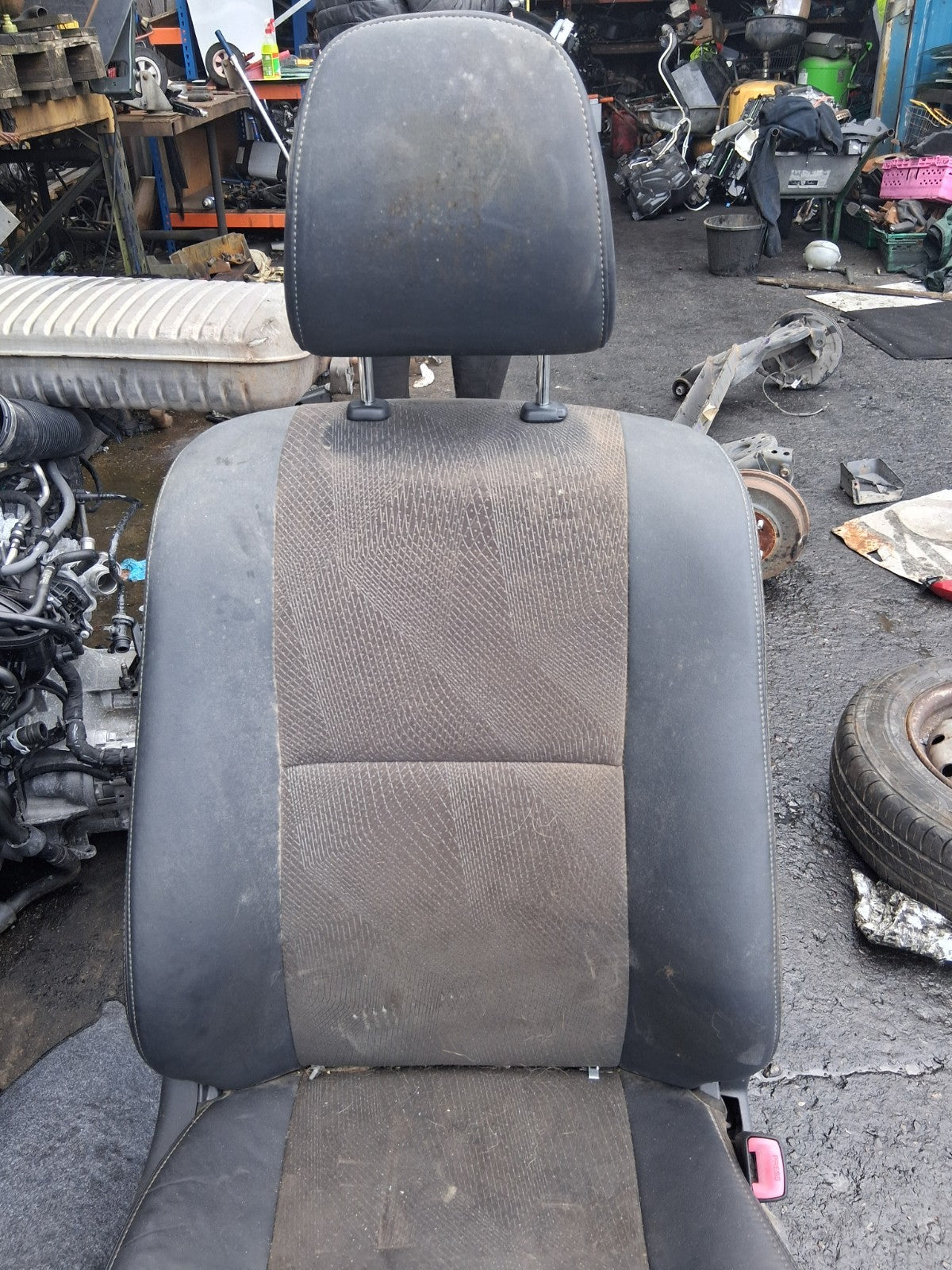 2013 TOYOTA ESTIMA MK3 OSF DRIVER SIDE FRONT COMPLETE SEAT HALF LEATHER