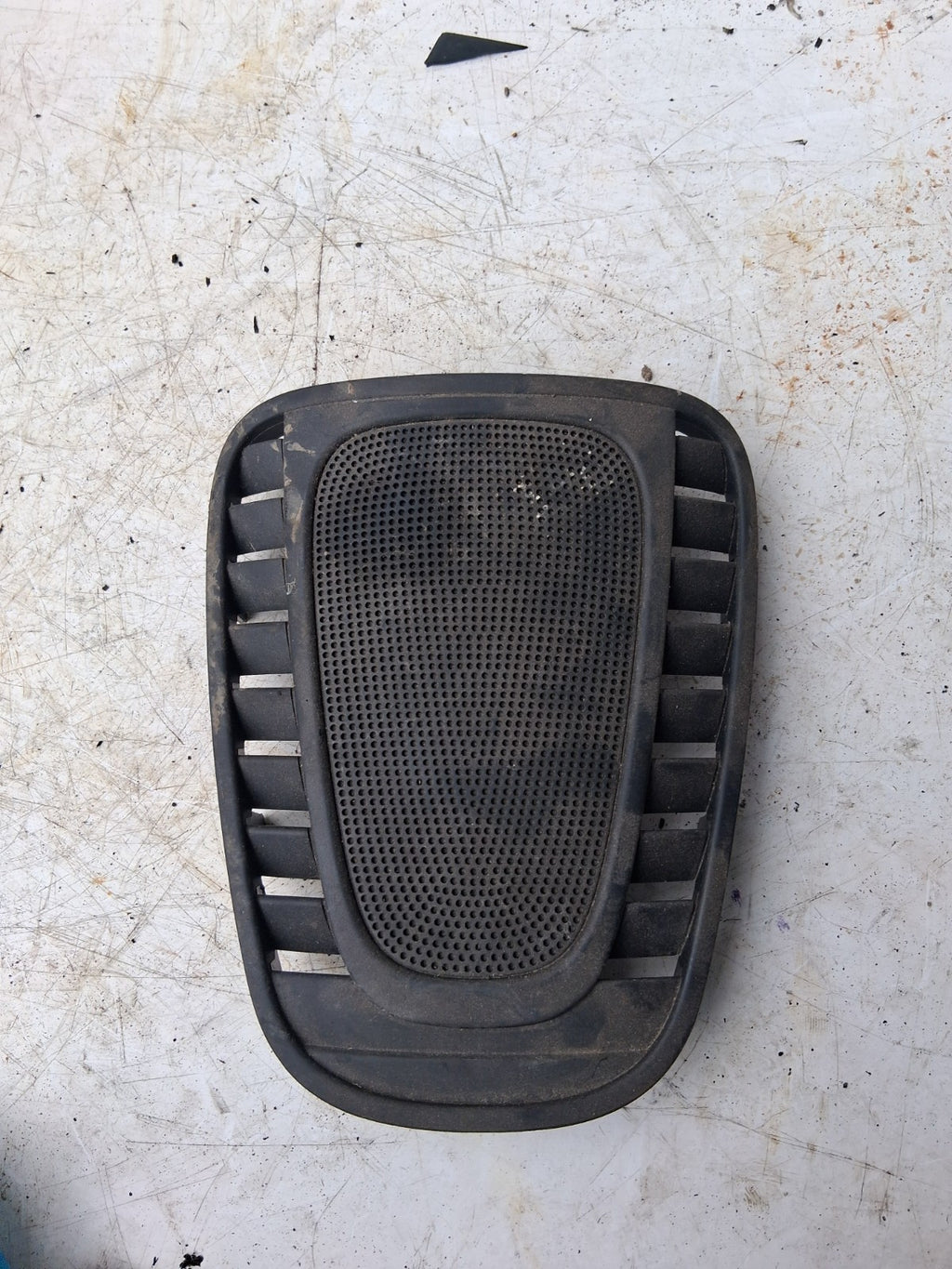 2021 BMW MINI COUNTRYMAN F60 FRONT DASH SPEAKER COVER TRIM 9332791