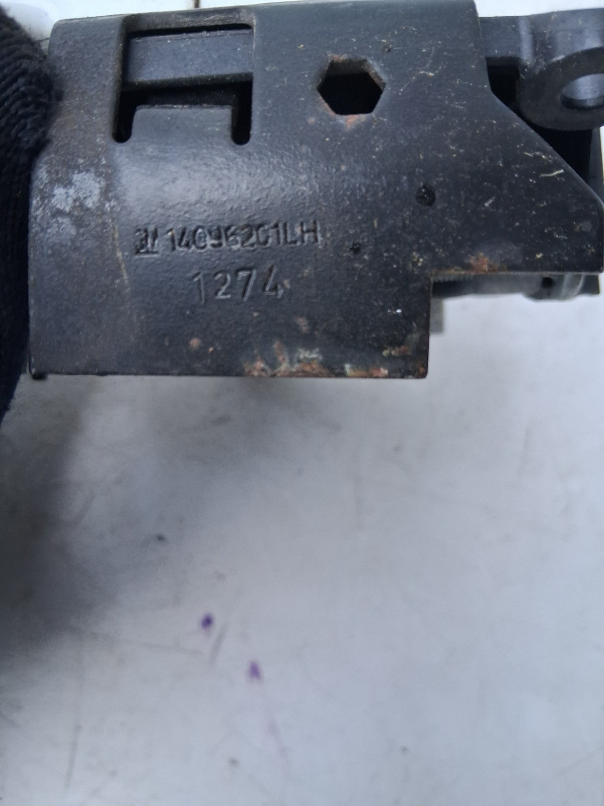 2015 VAUXHALL ADAM NSF NEAR LEFT PASSENGER FRONT SIDE DOOR HANDLE 14096201LH