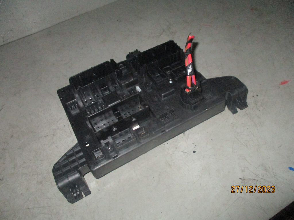 VAUXHALL ZAFIRA C 2017 FUSE BOX RELAY MODULE 365927271