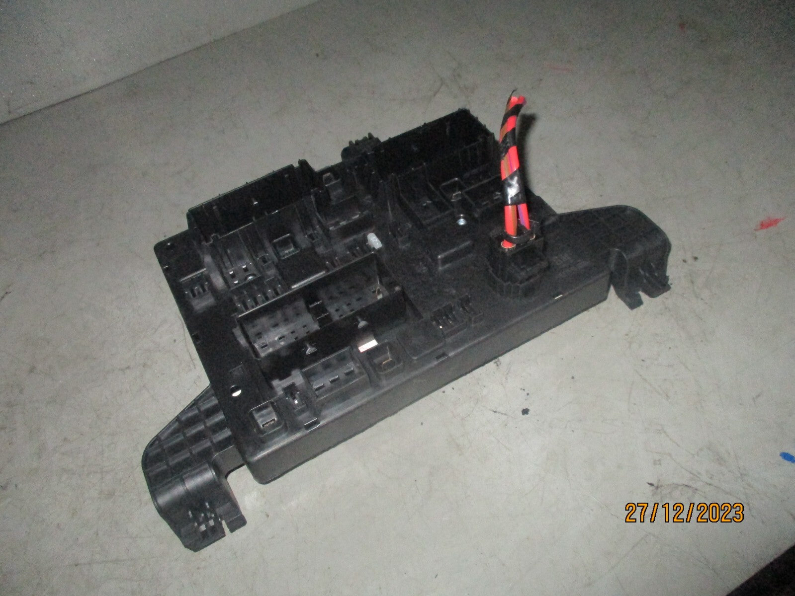 VAUXHALL ZAFIRA C 2017 FUSE BOX RELAY MODULE 365927271