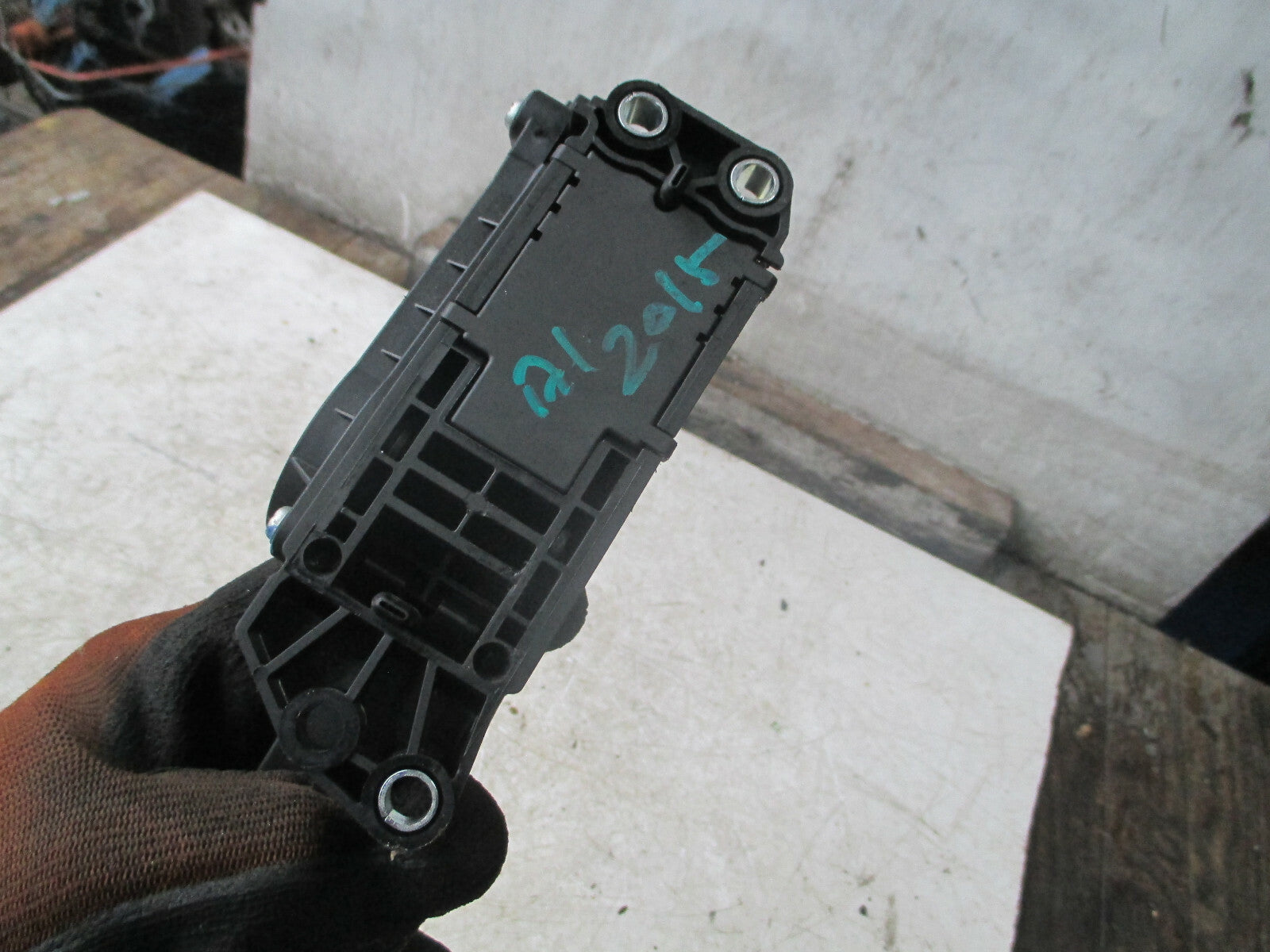 AUDI A1 8X 2015 1.4 PETROL ACCELERATOR THROTTLE PEDAL 6R2721503D