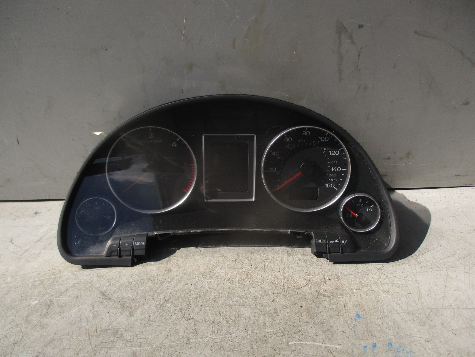 2006 AUDI A4 B7 SPEEDO SPEEDOMETER INSTRUMENT CLUSTER 8E0920951E