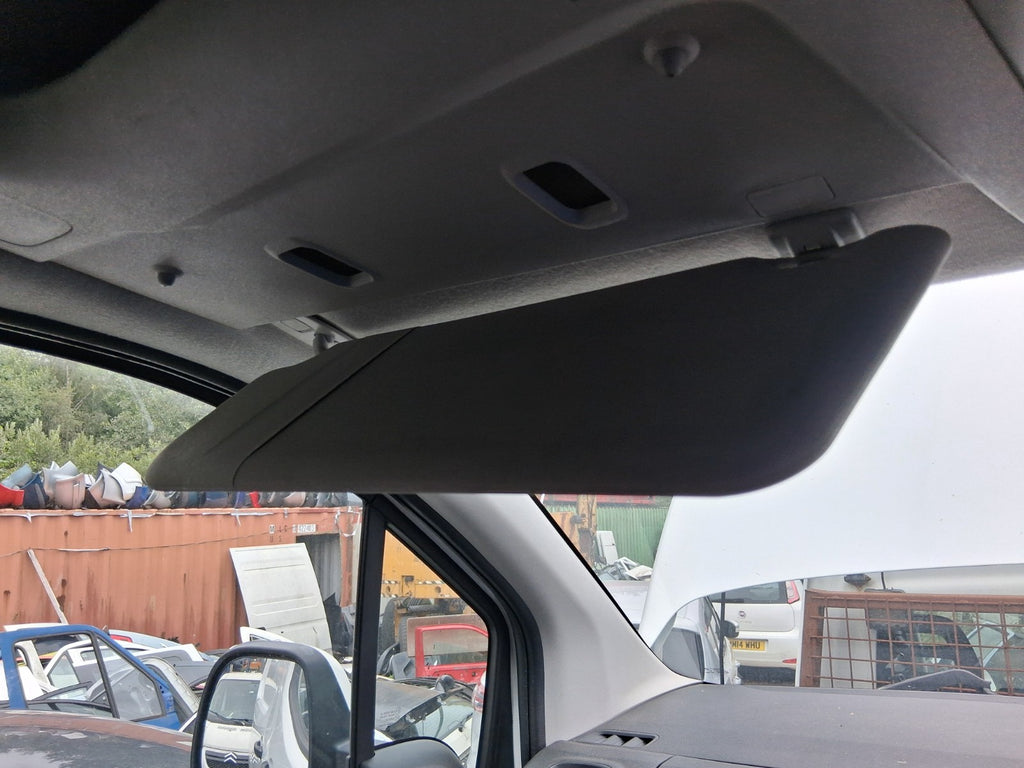 2020 VAUXHALL COMBO E MK4 NSF PASSENGER SIDE FRONT LEFT SUN VISOR SHADE