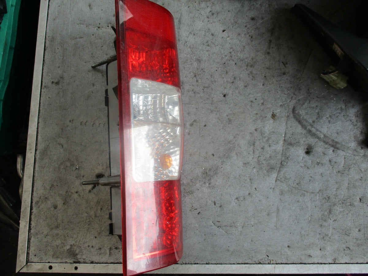 FORD TRANSIT 110 NS PASSENGER SIDE REAR LIGHT REAR LEFT 6C1113405A