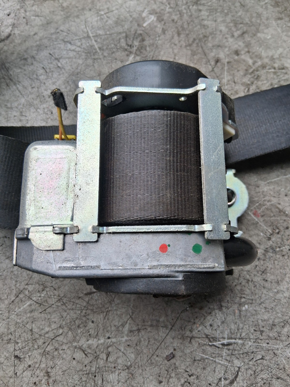 2012 PEUGEOT 208 NSF PASSENGER SIDE FRONT LEFT SEAT BELT 98030003
