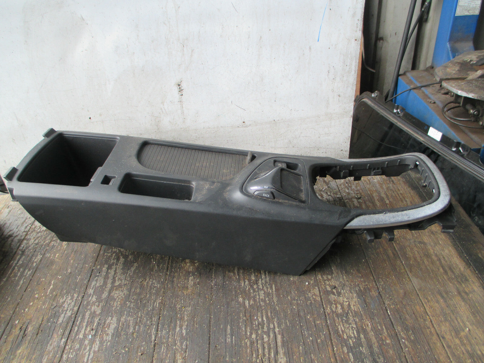 VAUXHALL INSIGNIA MK1 2015 CENTRE CONSOLE CUP HOLDER 20980086