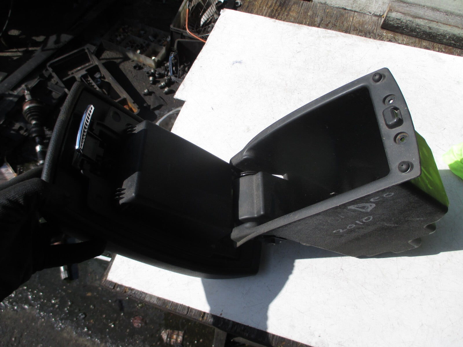 FORD MONDEO 2010 LEATHER ARM REST ASH TRAY 12V FOR CENTRE CONSOLE CUBBY STORAGE