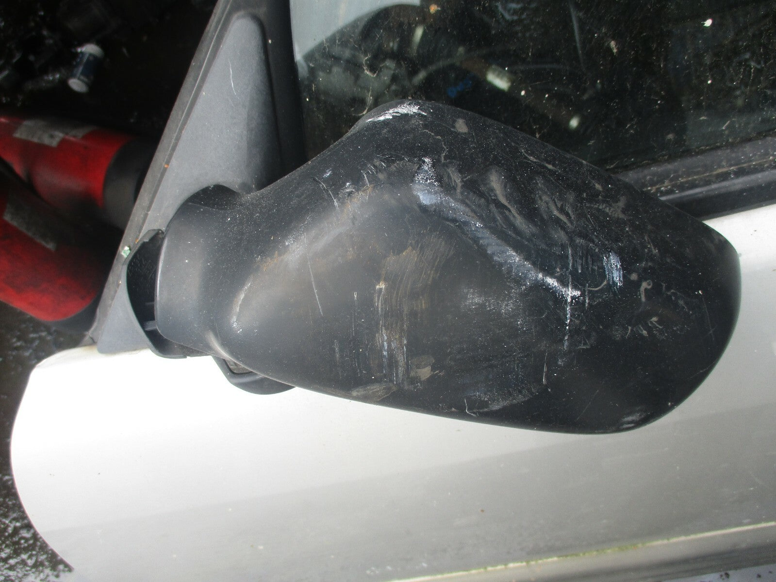 SUBARU FORESTER MK1 FACELIFT COMPLETE NSF LEFT PASSENGER SIDE FRONT DOOR SILVER