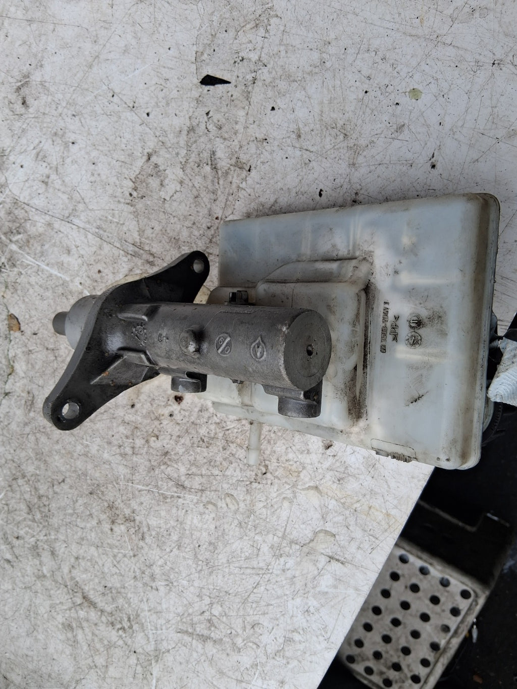 2023 RENAULT MASTER MK3 2.3 DIESEL BRAKE MASTER CYLINDER