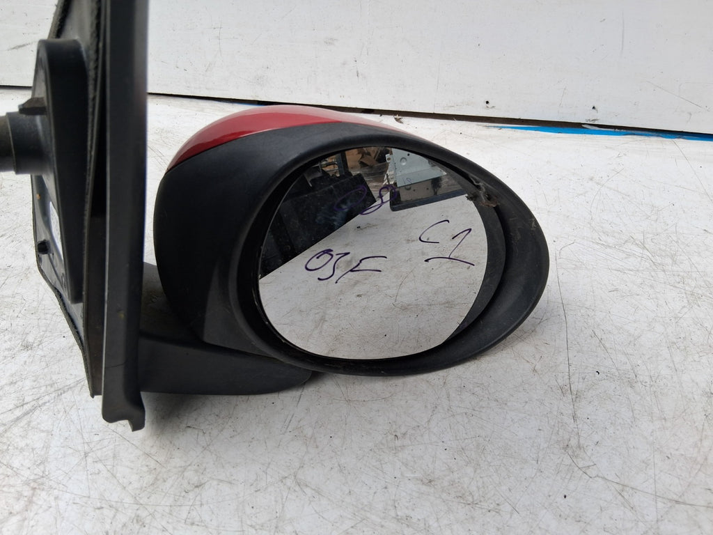 2008 CITROEN C1 MK1 OSF DRIVERSIDE FRONT MANUAL WING MIRROR RED 879100H020