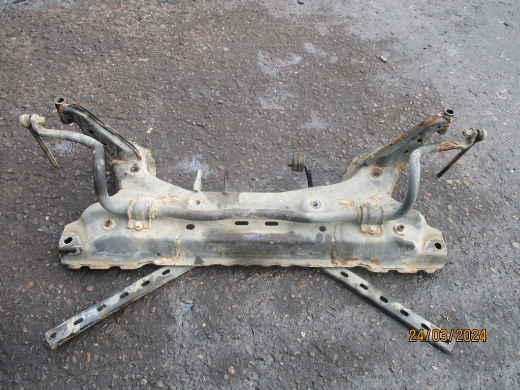 FORD TRANSIT COURIER 2014 1.6 DIESEL FRONT METAL SUBFRAME