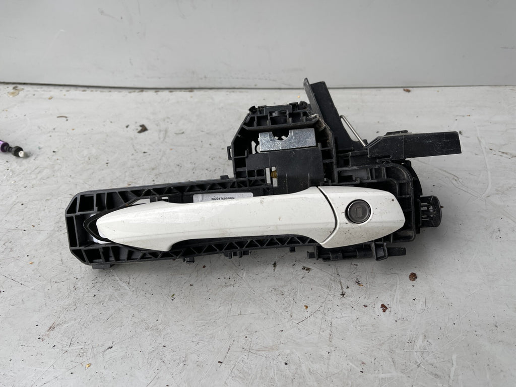 MERCEDES BENZ A CLASS W176 DRIVER SIDE FRONT DOOR LOCK 01150180002