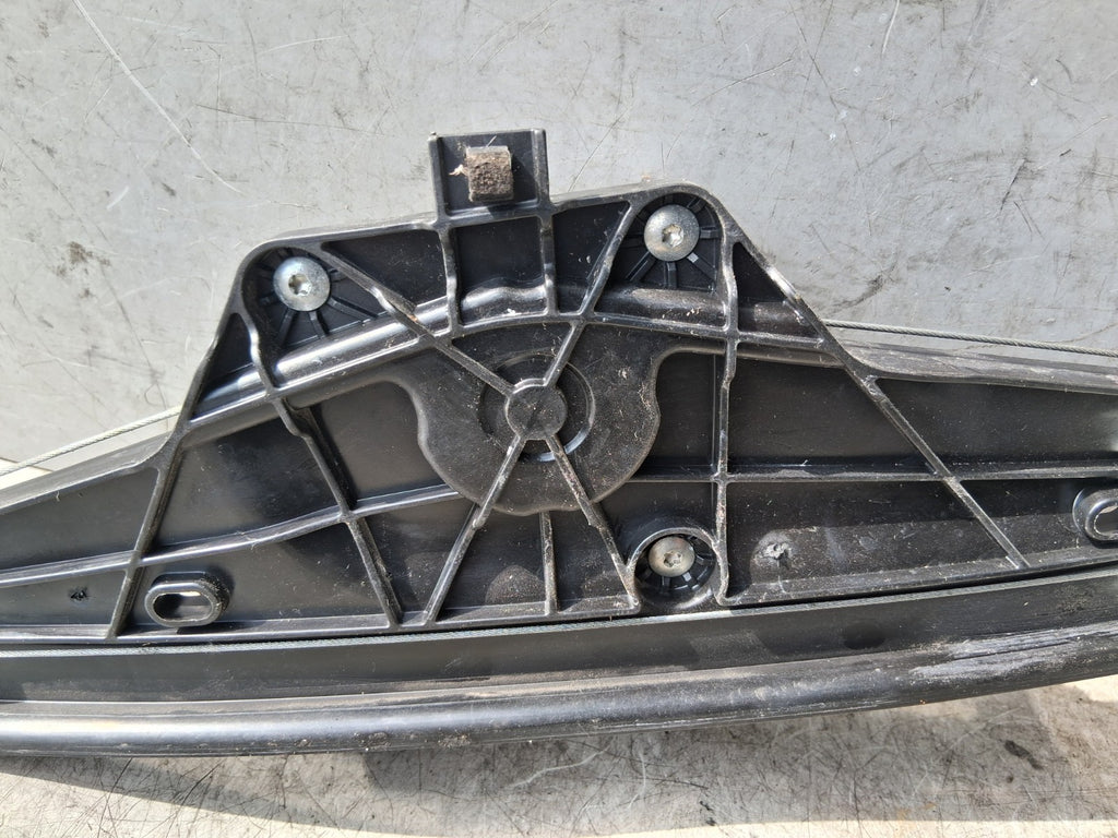 2019 PEUGEOT 5008 MK2 NSR PASSENGER SIDE REAR WINDOW MOTOR REGULATOR 9830389180